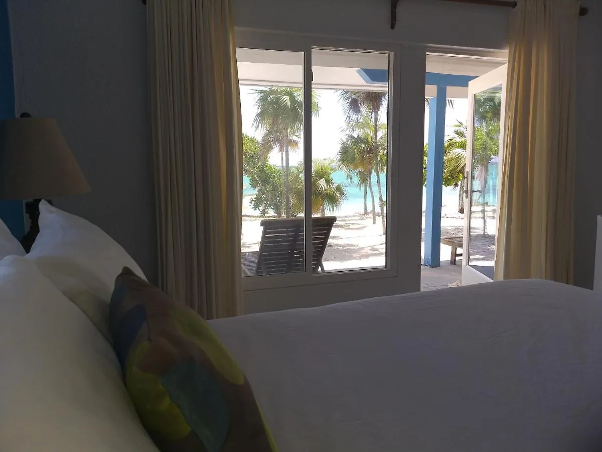 Pelican Beach Hotel Whitby Turks And Caicos Islands